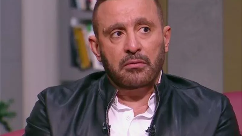  أحمد السقا عن والده الراحل: ما بتغبش عن بالي ثانية.. وربنا يلحقني بيك على خير