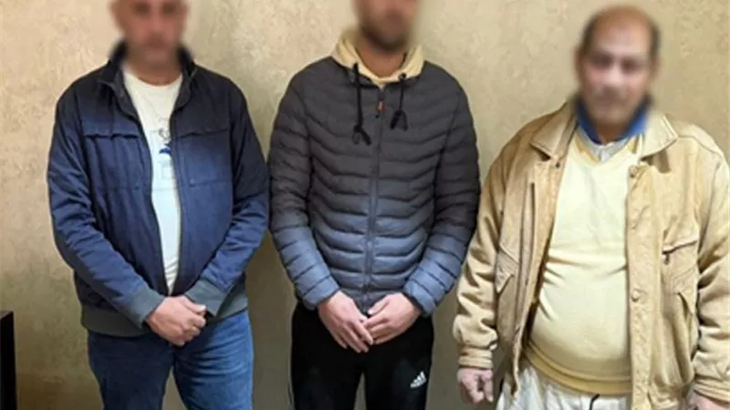 ضبط 3 أشخاص بحوزتهم كشوف ناخبين وبطاقات شخصية بالجيزة