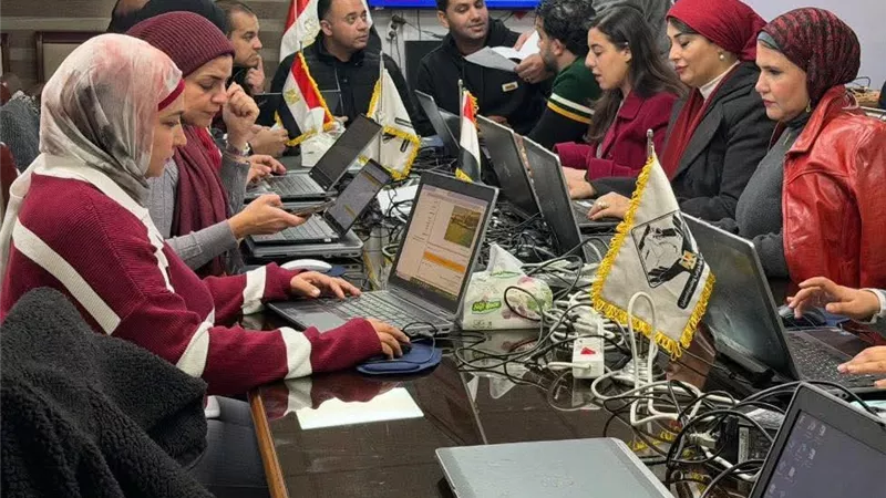 لليوم الثاني.. غرفة تنسيقية شباب الأحزاب تتابع جولة الإعادة بـ27 دائرة ملغاة