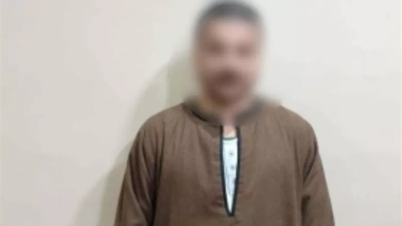 ضبط شخص بتهمة حث الناخبين على التصويت لأحد المرشحين في منشأة القناطر