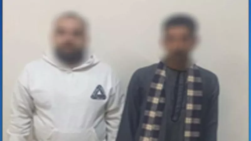 ضبط شخصين بحوزتهما بطاقات رقم قومي للتأثير على الناخبين بدير مواس