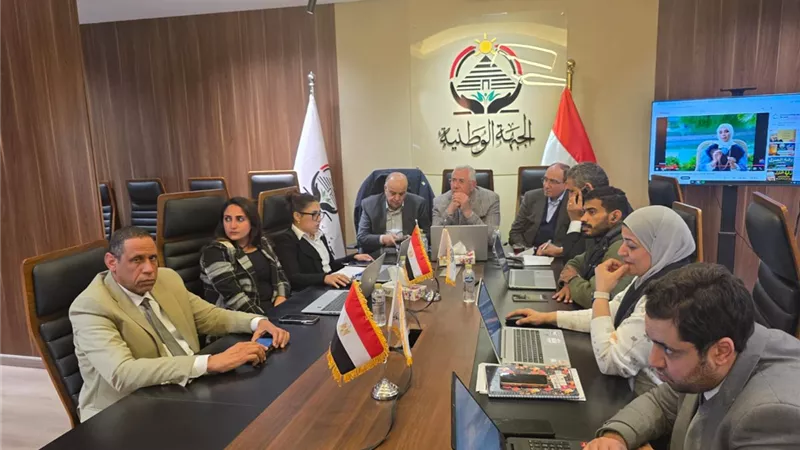 القصير يتفقد غرفة عمليات