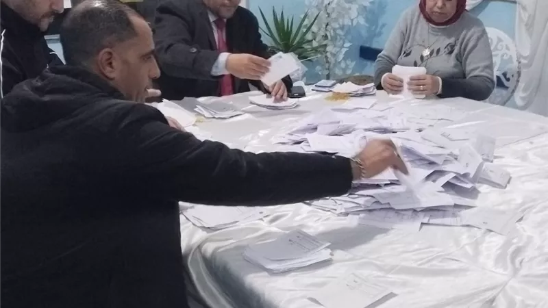 بدء فرز الأصوات الانتخابية بجولة الإعادة بدائرة المنتزة بالاسكندرية 