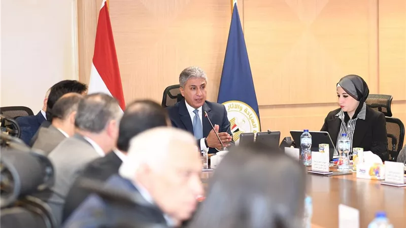 وزير السياحة يترأس اجتماع مجلس إدارة هيئة المتحف القومي للحضارة المصرية