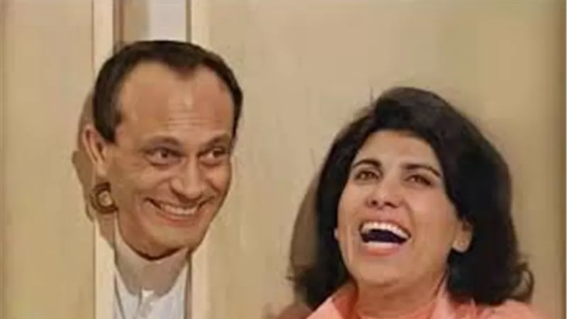 تلميذتي وصديقتي.. محمد صبحي يحيي ذكرى وفاة سعاد نصر بكلمات مؤثرة 
