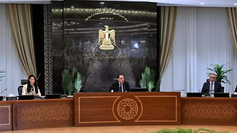 رئيس الوزراء: نرحب بكل نقد طالما في إطار المصلحة العامة وليس شخصيا