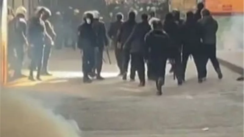 اتساع احتجاجات إيران لليوم الحادي عشر.. قتيلان في اشتباكات عنيفة وتصعيد أمني غير مسبوق