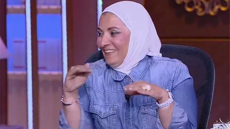 اطلع الكوبري ولا أنزل.. هبة قطب تكشف الوجه المظلم للتردد