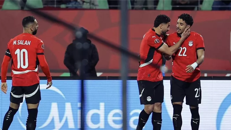 نجم الأهلي السابق: لم أرَ منتخب مصر بهذه الروح منذ سنوات.. وصلاح سيرد اعتباره أمام ماني