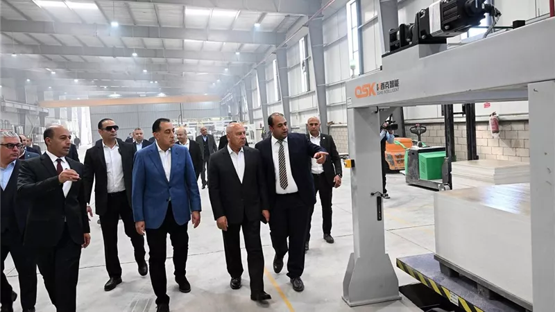 باستثمارات 8 ملايين دولار.. افتتاح أول مصنع في مصر لإنتاج أرضيات SPC بجودة عالية