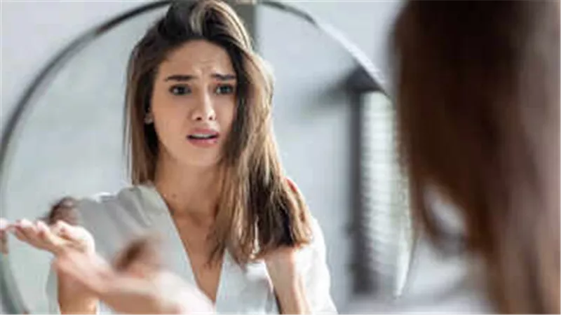 5 أطعمة تساهم في تساقط الشعر.. احذر الإفراط فيها 
