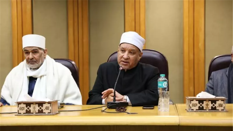 بالفكر والحوار.. أكاديمية الأزهر تتصدى لموجات الإلحاد