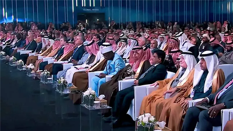 وزير البترول والثروة المعدنية يشارك في افتتاح مؤتمر التعدين الدولي بالرياض