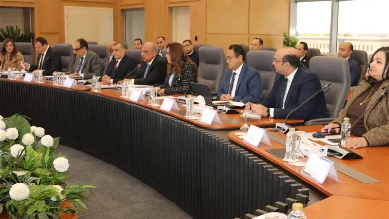 الأعلى للطاقة يناقش مجريات توفير 