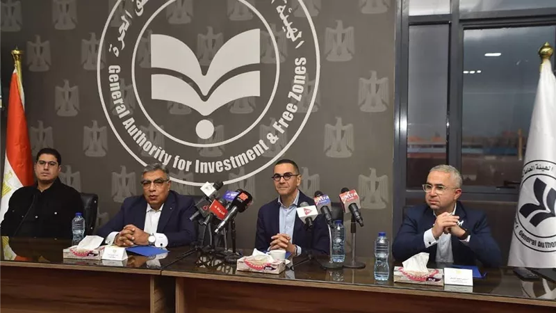 18 فدانًا و68 مشروعًا.. وزير الاستثمار يستعرض إنجازات المنطقة الاستثمارية بميت غمر