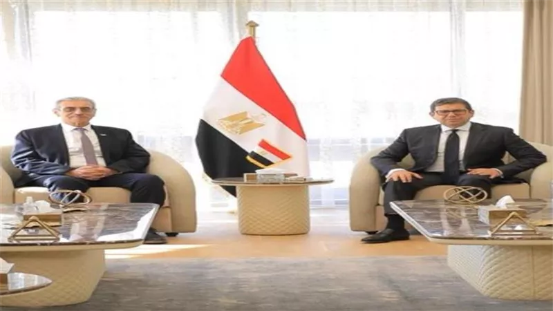 رئيس جهاز المخابرات العامة يؤكد دعم مصر للقضية الفلسطينية خلال استقباله «لجنة غزة»
