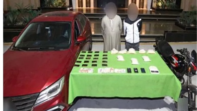 على طريقة سارة خليفة.. سقوط شبكة تهريب مخدرات عبر سيدة عربية بمطار القاهرة