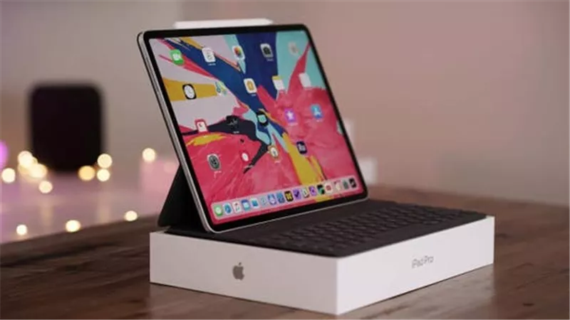 تحديث خفي من آبل يحسّن أداء Magic Keyboard لأجهزة آيباد الجديدة