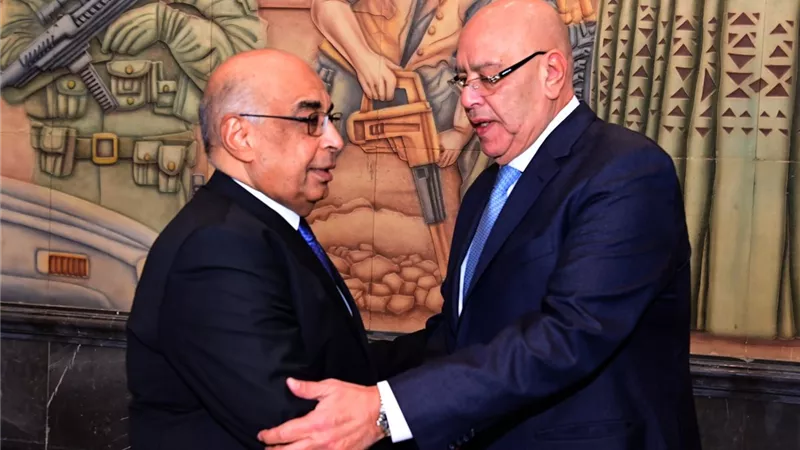رئيس النواب ووزير العدل يؤكدان أهمية التنسيق بين التشريع وتنفيذ القانون