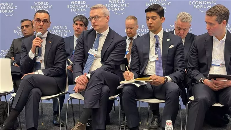 وزير الاستثمار: نهدف إلى رقمنة جميع الإجراءات الحكومية المتعلقة بتسهيل ممارسة الأعمال