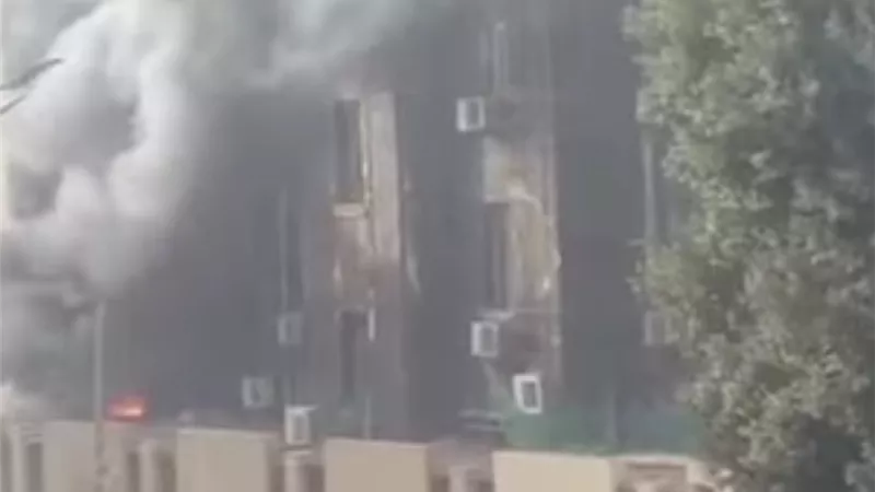 السيطرة على حريق مخلفات بمحيط مستشفى أطفال مصر بالسيدة زينب