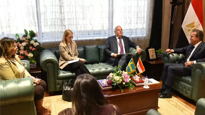 لتعزيز التعاون في المجالات ذات الاهتمام المشترك.. تفاصيل لقاء وزير الصحة سفير دولة السويد لدى مصر