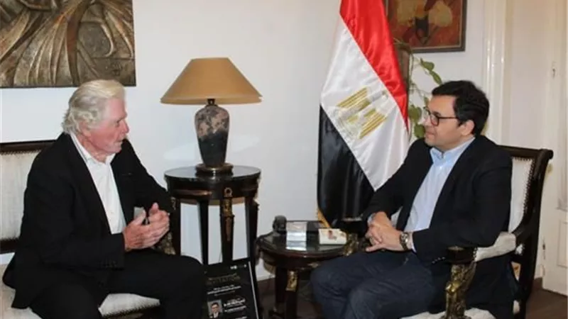 وزير الثقافة: الوزارة على أتم استعداد للتعاون الكامل مع إدارة مهرجان القاهرة السينمائي الدولي