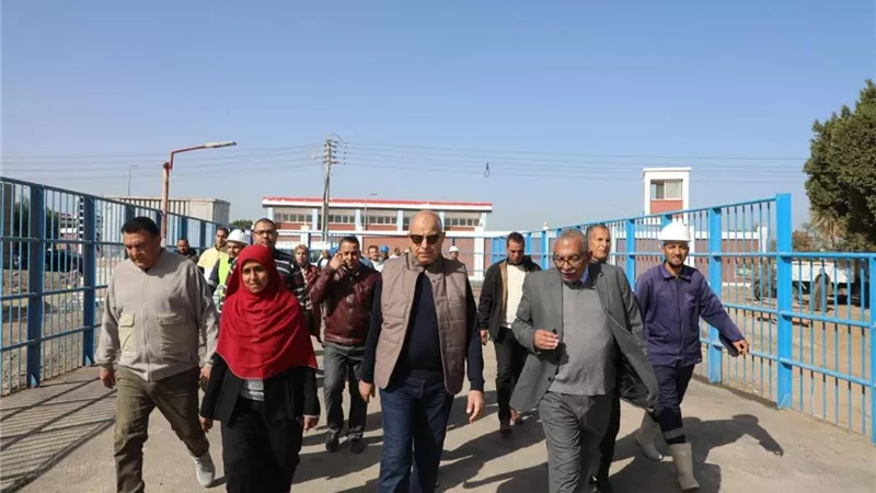 محافظ المنيا يتفقد محطة مياه جزيرة التل بعد توسعتها لخدمة 400 ألف نسمة