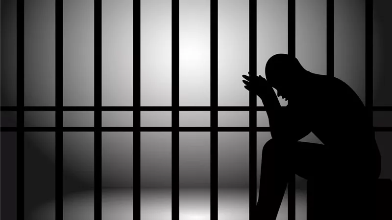 أوهمهم بتوفير فرص عمل بالخارج.. ضبط المتهم بالنصب على المواطنين في قنا