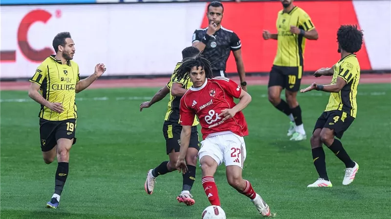 الأهلي يتأخر أمام البنك الأهلي بهدف 
