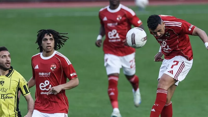 طبيب الأهلي يكشف موقف المصابين من مواجهة إنبي