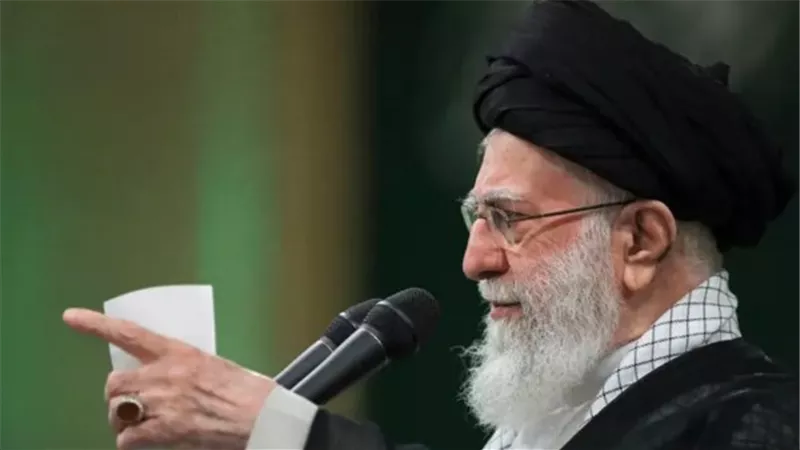 هرمز في مرمى القرار الإيراني.. إسقاط مسيّرة وإعدام جاسوس يرفعان سقف المواجهة