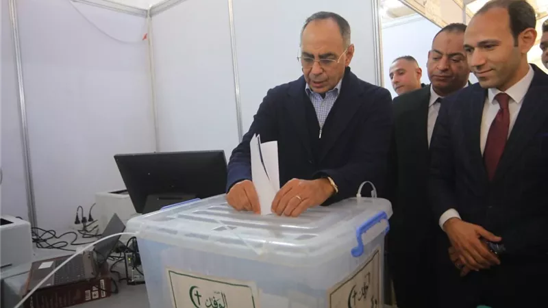 هاني سري الدين: «الوفد» يقدم نموذجًا في الديمقراطية.. واليوم محطة فارقة في تاريخ الحزب