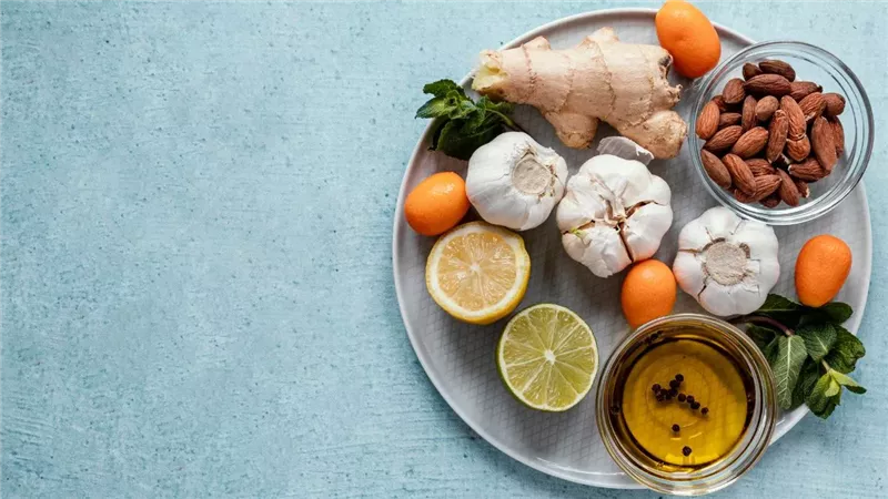  أطعمة مضادة للالتهابات تحمي الجسم في الشتاء.. 3 مكونات أساسية لا غني عنها