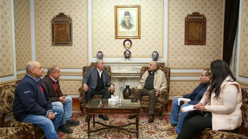 وزير قطاع الأعمال يزور «غزل المحلة» لمتابعة المرحلة الثانية من التطوير
