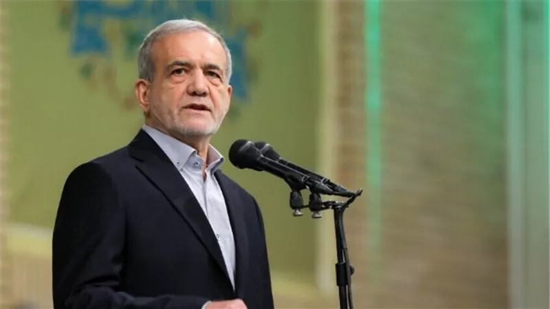 رئيس إيران: الاستماع لمطالب المحتجين حماية للوطن من الفتنة والانقسام