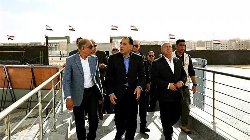 رئيس الوزراء يتفقد الموقف الإقليمي في مدينة المنيا الجديدة