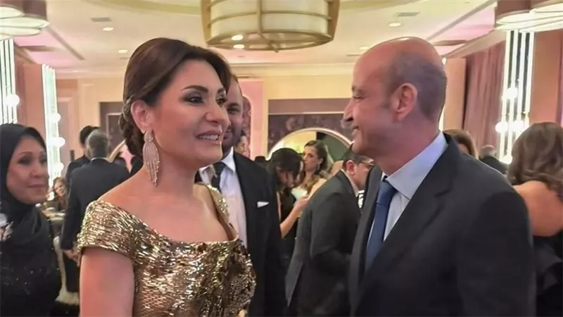 حبهما ظهر للنور.. أول ظهور لعمرو أديب ودينا طلعت في مناسبة عامة