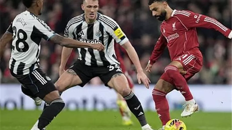 محمد صلاح يواصل كتابة التاريخ أمام نيوكاسل برقم استثنائي في الدوري الإنجليزي