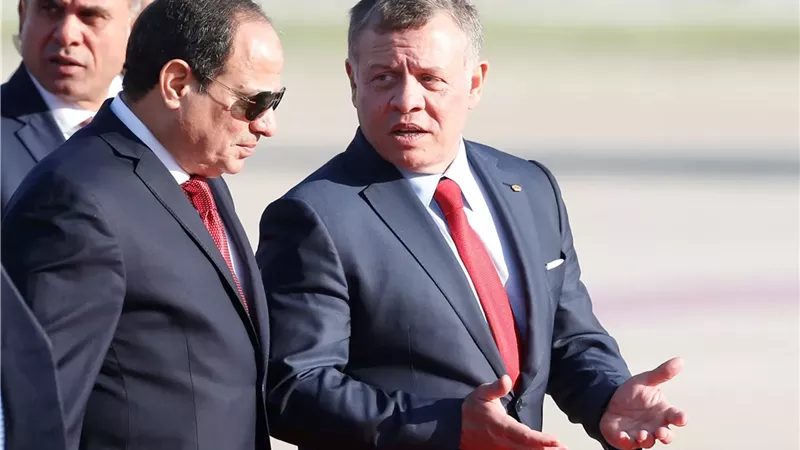 الرئيس السيسي يستقبل عاهل الأردن ويعقدان جلسة مباحثات رسمية