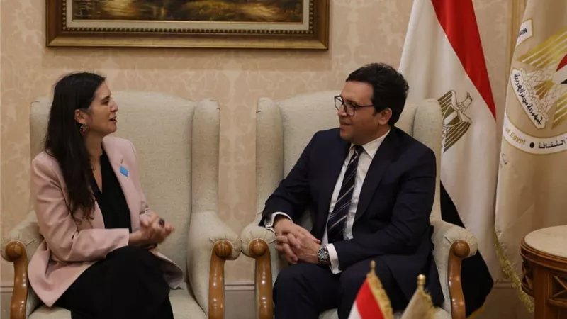 وزير الثقافة: الوزارة تولي اهتمامًا بالغًا ببناء وعي الأطفال والنشء