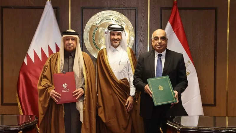 وزير العدل يوقع مع النائب العام القطري اتفاقية المساعدة القضائية المتبادلة في المسائل الجنائية