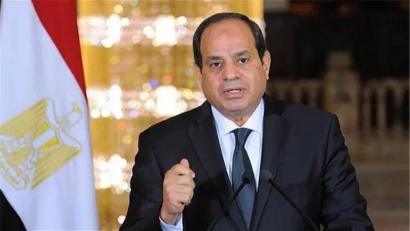 الرئيس السيسي يصل أبوظبي في زيارة هامة لبحث التعاون مع قيادة الإمارات