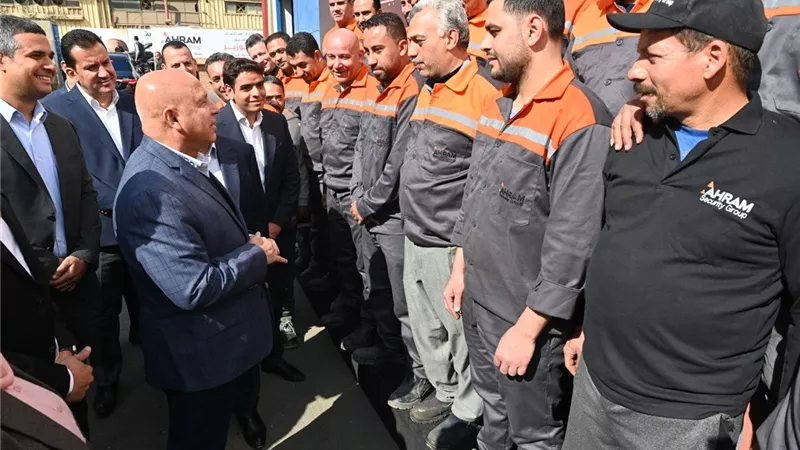 الصناعة: اتخاذ كافة الإجراءات القانونية ضد أي منشأة صناعية وهمية بدون تراخيص