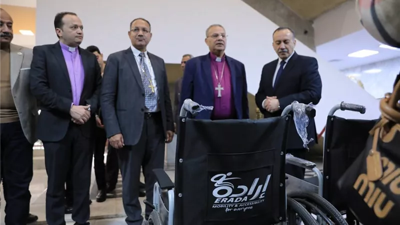 الهيئة الإنجيلية تسلم 30 كرسيا متحركا وتخدم 5 آلاف مواطن بأسيوط