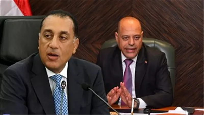 23 حزبًا ولجنة نقابية يطالبون رئيس الوزراء بإلغاء قرارات وزير العمل المخالفة للقانون