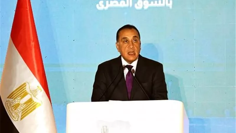 رئيس الوزراء يكشف عن أكبر صفقة في تاريخ قطاع الاتصالات في مصر