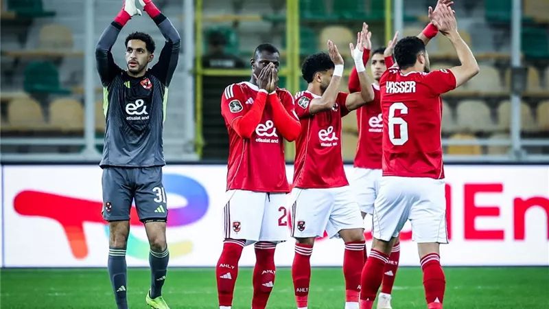 الأهلي يفرط في التقدم أمام الجيش الملكي في الشوط الأول 