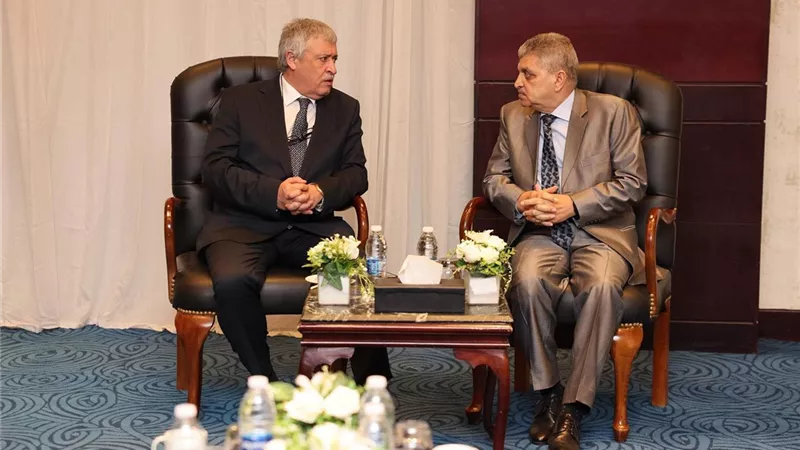 الفريق أسامة ربيع: التعاون العربي في الصناعة البحرية يفتح فرصًا واعدة