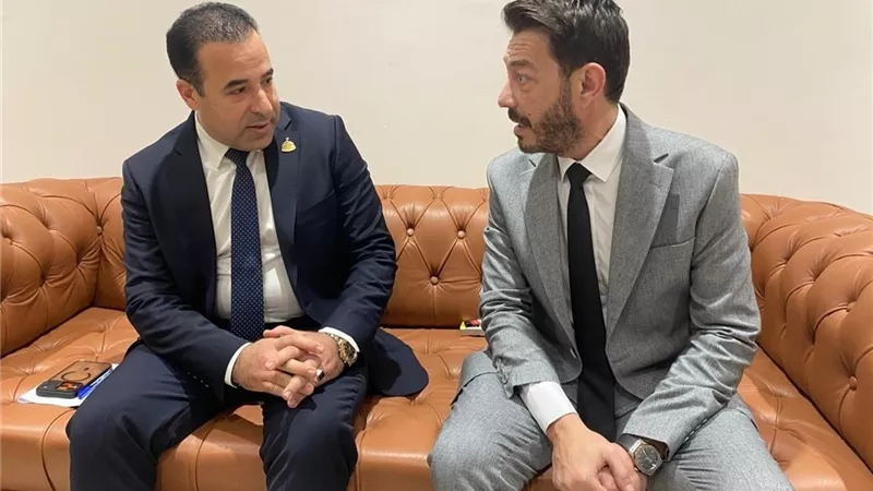 الفنان أحمد زاهر يشارك في حملة البرلمان لحماية الأطفال من تهديدات التكنولوجيا
